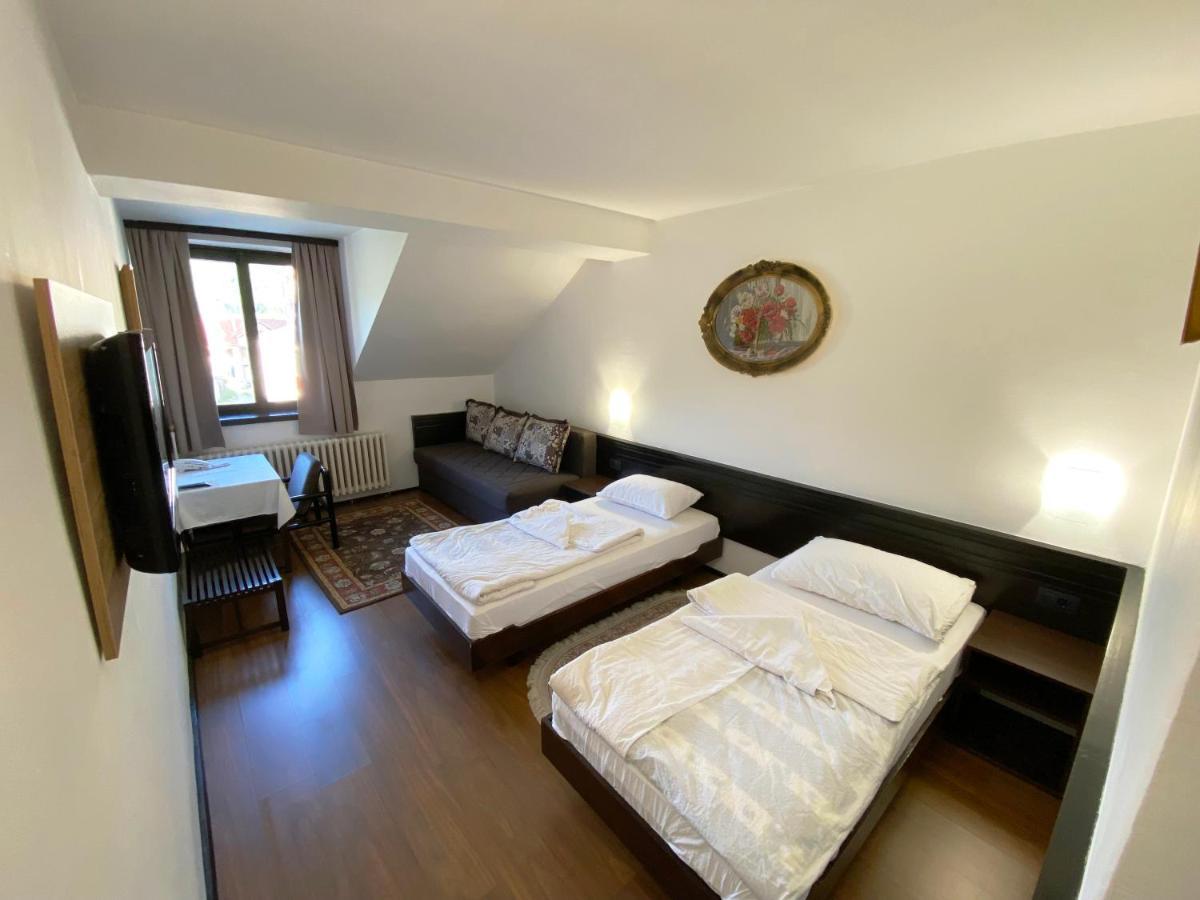 Hotel Komovi Andrijevica Buitenkant foto