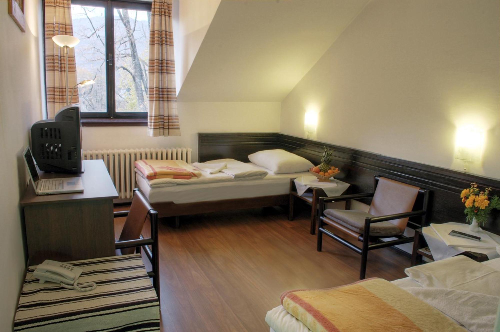 Hotel Komovi Andrijevica Buitenkant foto