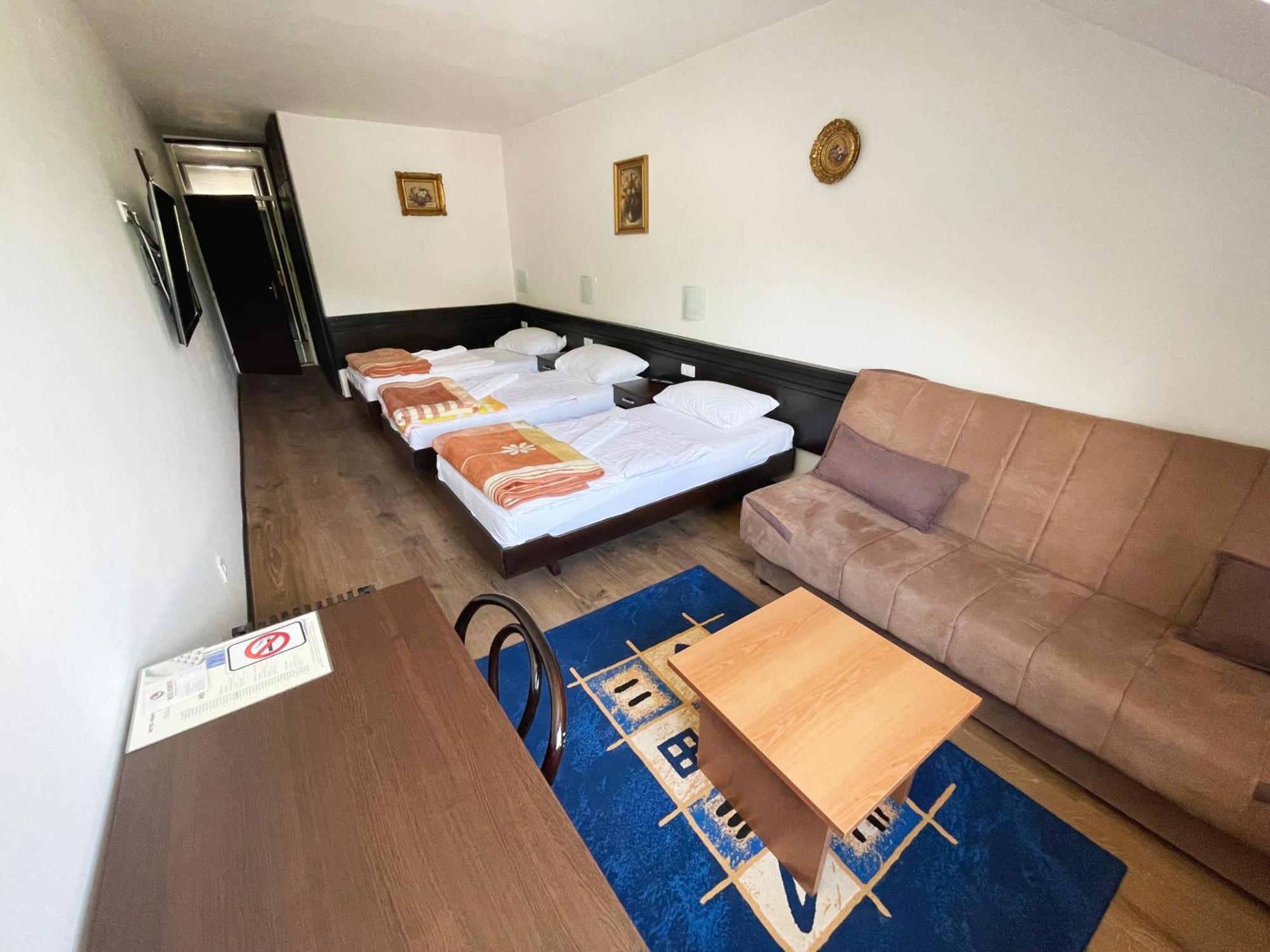 Hotel Komovi Andrijevica Kamer foto