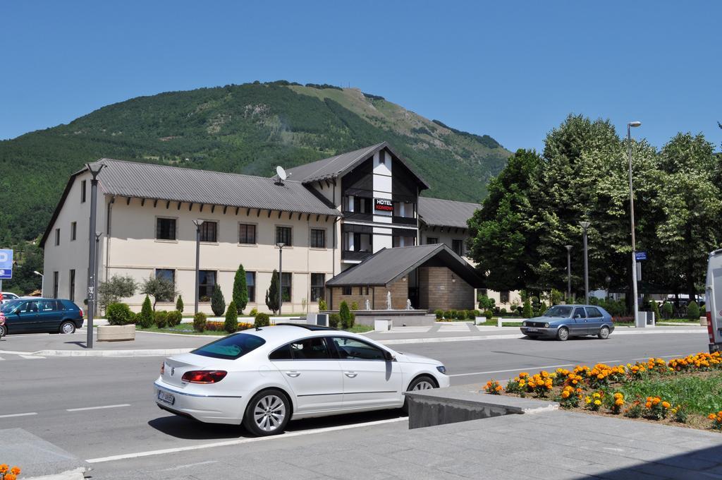Hotel Komovi Andrijevica Buitenkant foto