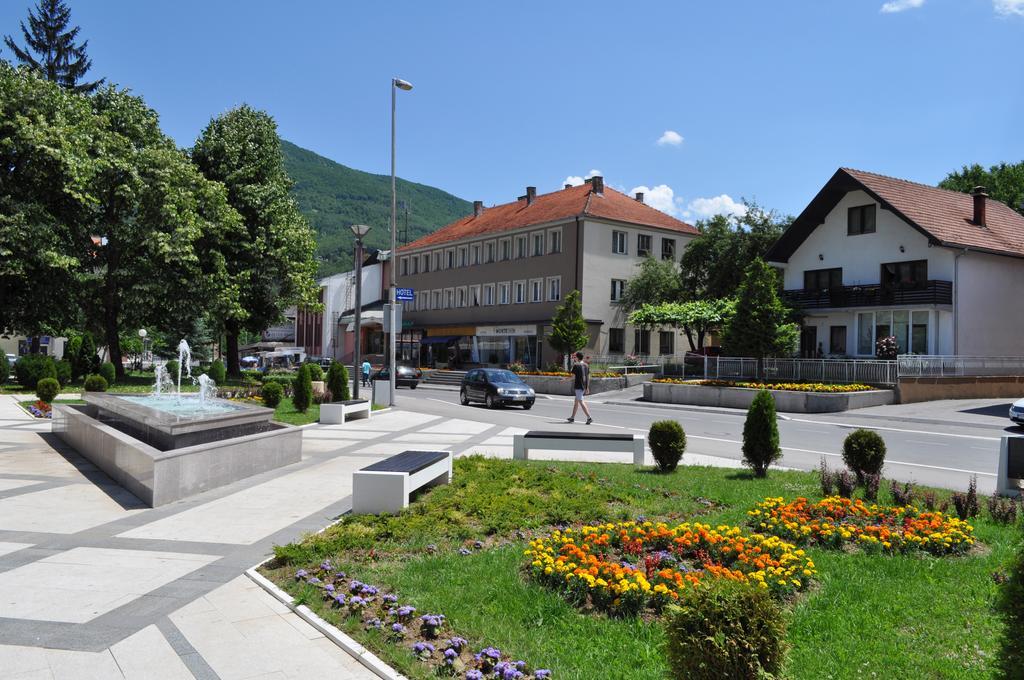 Hotel Komovi Andrijevica Buitenkant foto