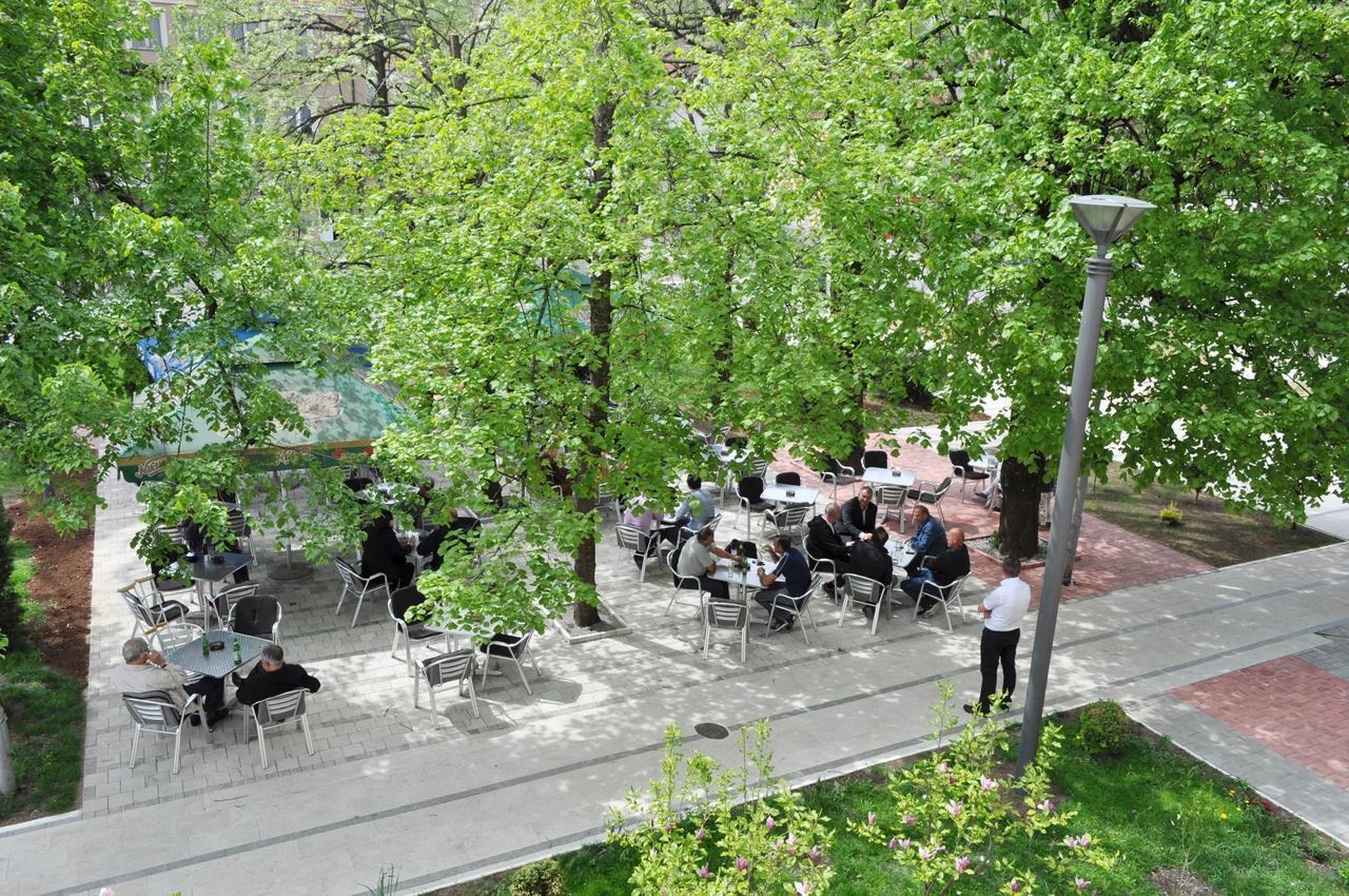 Hotel Komovi Andrijevica Buitenkant foto