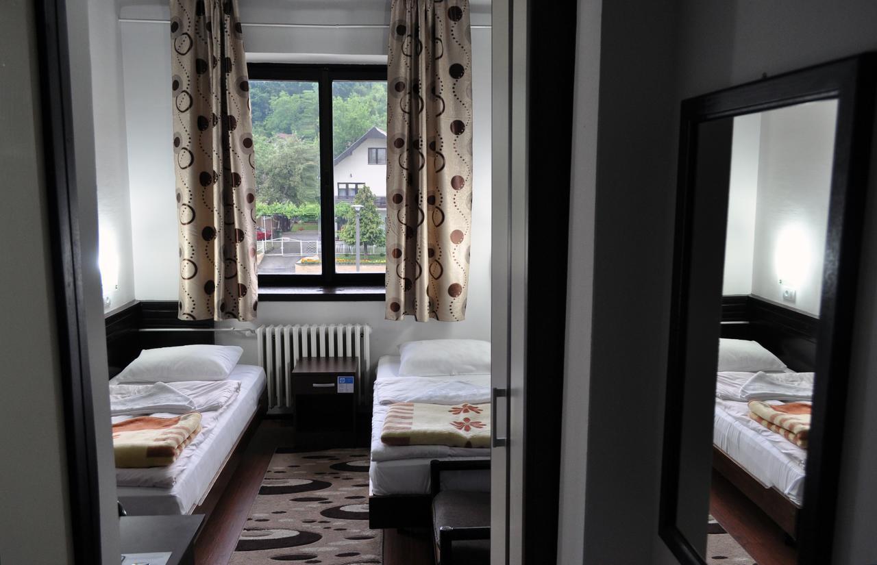 Hotel Komovi Andrijevica Buitenkant foto